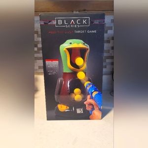 Feed the Duck Target Game, Black Series